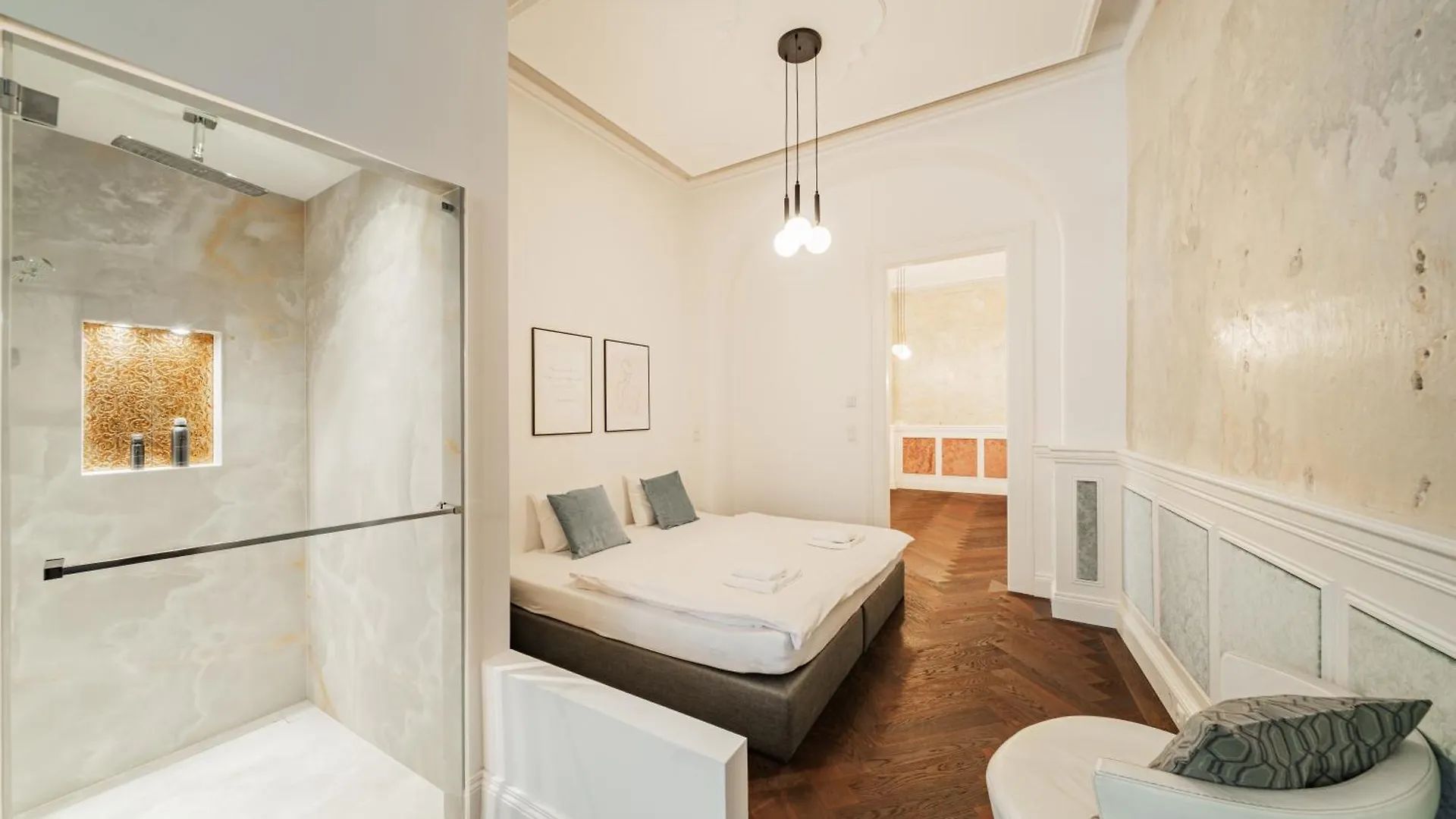 Apartment Luxury Designer Home In Center Of Vienna