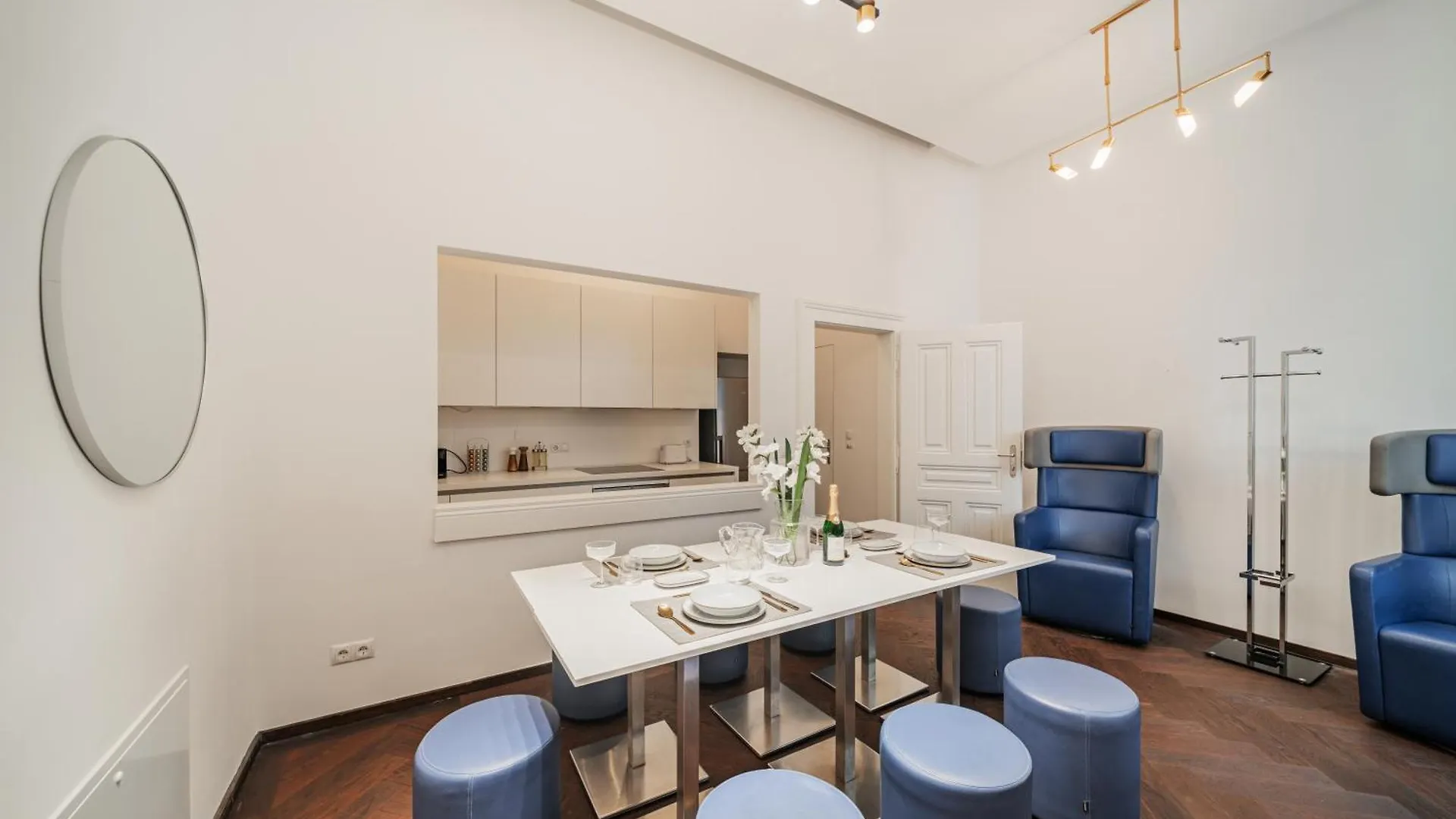 Apartment Luxury Designer Home In Center Of Vienna Austria